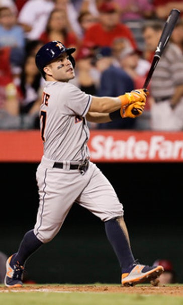 Astros' Hinch encouraged "that 84 wins isn't good enough"